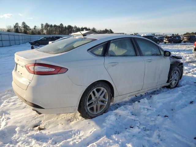 1FA6P0HD6F5125308 - 2015 FORD FUSION SE WHITE photo 3