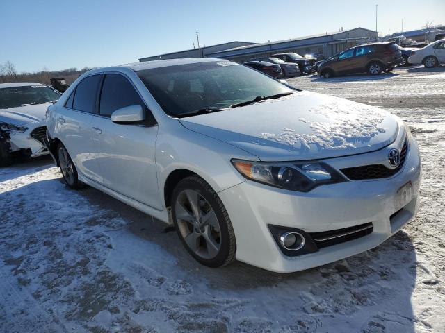 4T1BF1FK7CU635151 - 2012 TOYOTA CAMRY BASE WHITE photo 4