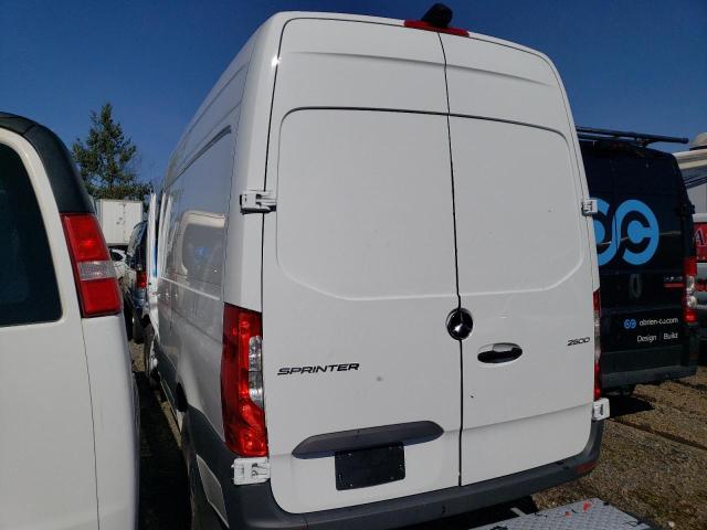 W1Y4KBHY6PT110105 - 2023 MERCEDES-BENZ SPRINTER 2500 WHITE photo 2