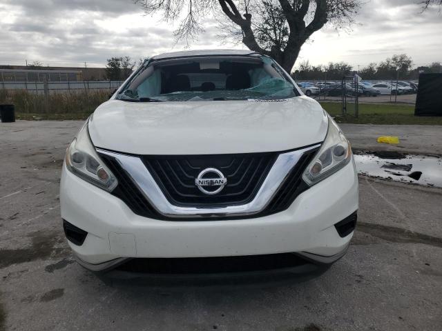 5N1AZ2MG4GN164065 - 2016 NISSAN MURANO S WHITE photo 5