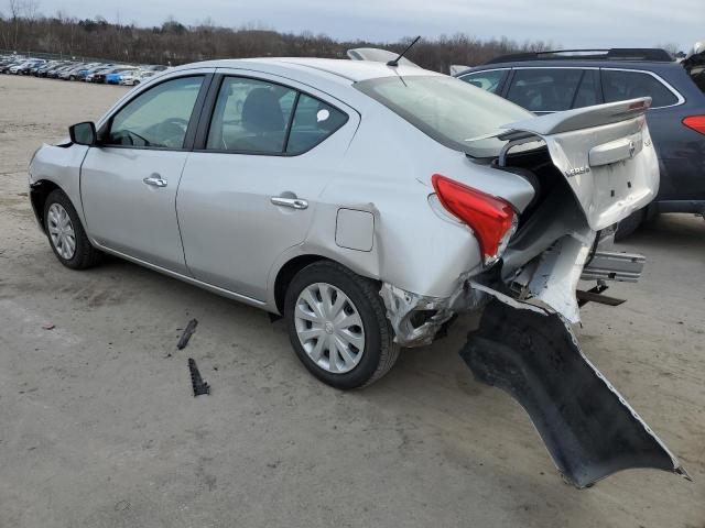 3N1CN7AP3KL880669 - 2019 NISSAN VERSA S SILVER photo 2