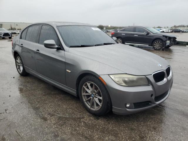 WBAPH7C58BE850775 - 2011 BMW 328 I GRAY photo 4