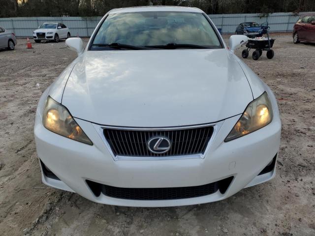 JTHCF5C2XB5047627 - 2011 LEXUS IS 250 WHITE photo 5