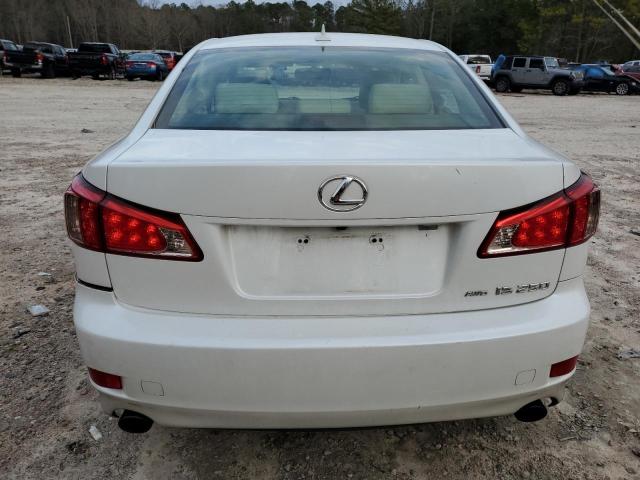 JTHCF5C2XB5047627 - 2011 LEXUS IS 250 WHITE photo 6