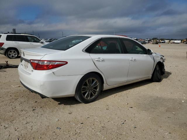 4T1BF1FK1HU356155 - 2017 TOYOTA CAMRY LE WHITE photo 3