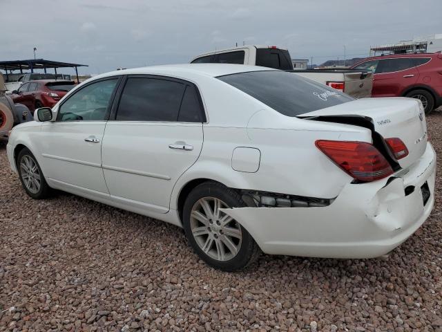 4T1BK36B38U305165 - 2008 TOYOTA AVALON XL WHITE photo 2