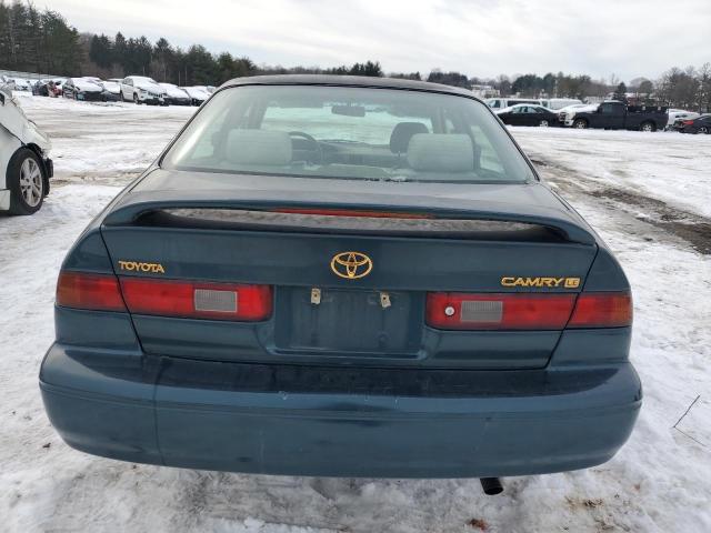 4T1BG22K6WU325540 - 1998 TOYOTA CAMRY CE GREEN photo 6