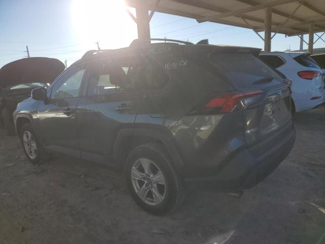 2T3W1RFV9KC010007 - 2019 TOYOTA RAV4 XLE GRAY photo 2