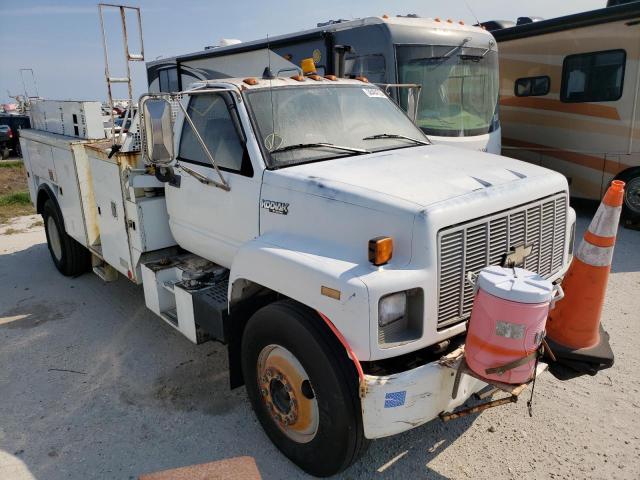 1GBM7H1J9TJ107859 - 1996 CHEVROLET KODIAK C7H042 WHITE photo 1