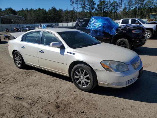 1G4HD572X8U164304 - 2008 BUICK LUCERNECXL CXL WHITE photo 4