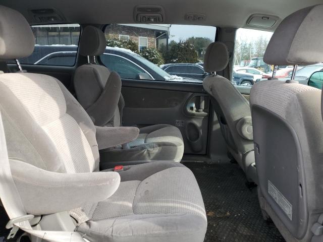 5TDZK23CX8S139208 - 2008 TOYOTA SIENNA CE GRAY photo 10