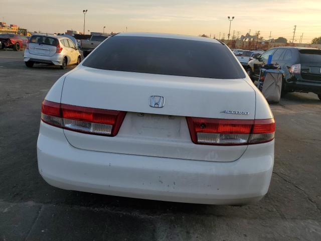 JHMCM56354C035832 - 2004 HONDA ACCORD LX WHITE photo 6