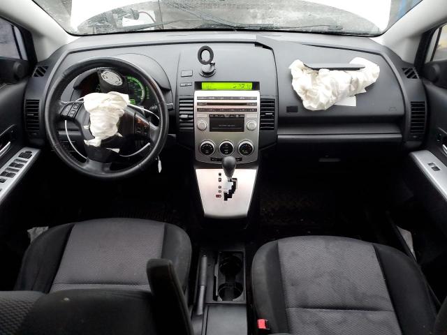 JM1CR293670138812 - 2007 MAZDA 5 WHITE photo 8