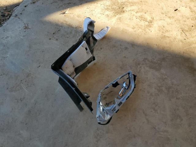 1G1ZG5E72CF273215 - 2012 CHEVROLET MALIBU LTZ თეთრი ფოტო 12