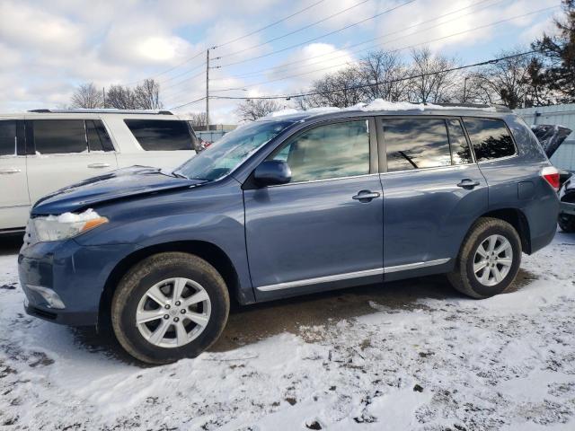 5TDBK3EH2CS117616 - 2012 TOYOTA HIGHLANDER BASE BLUE photo 1