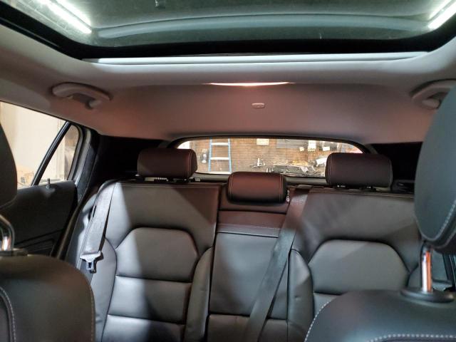 SJKCH5CR8JA044768 - 2018 INFINITI QX30 BASE Silber Foto 10