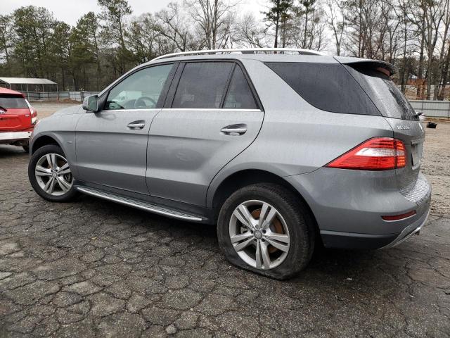 4JGDA5HB8CA072687 - 2012 MERCEDES-BENZ ML 350 4MATIC SILVER photo 2
