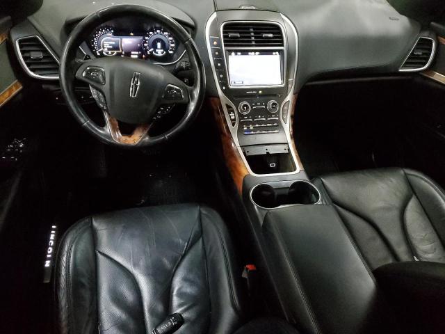 2LMTJ8LP2GBL81005 - 2016 LINCOLN MKX RESERVE Schwarz Foto 8