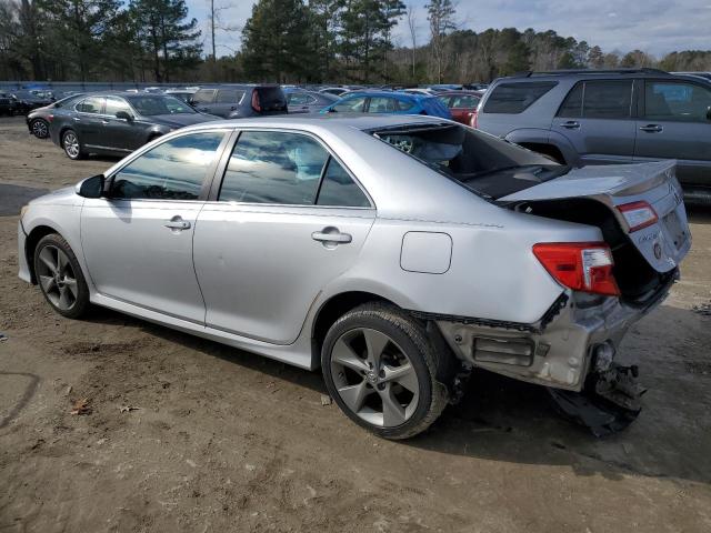 4T1BF1FK5EU326734 - 2014 TOYOTA CAMRY L SILVER photo 2