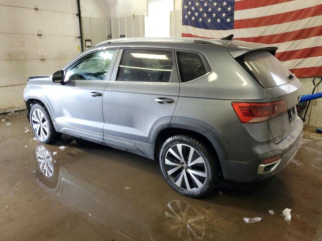 3VVYX7B2XNM021529 - 2022 VOLKSWAGEN TAOS SE GRAY photo 2