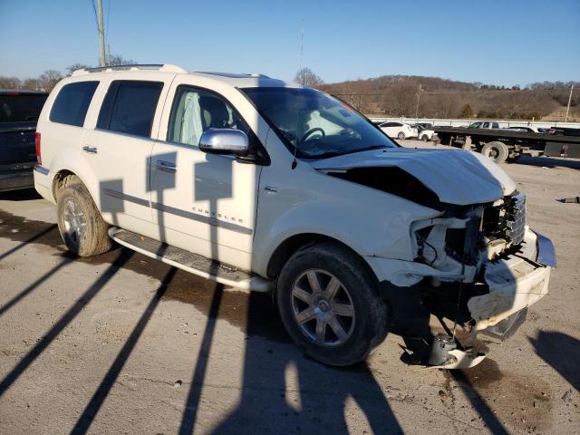 1A8HW58218F140581 - 2008 CHRYSLER ASPEN LIMITED WHITE photo 4