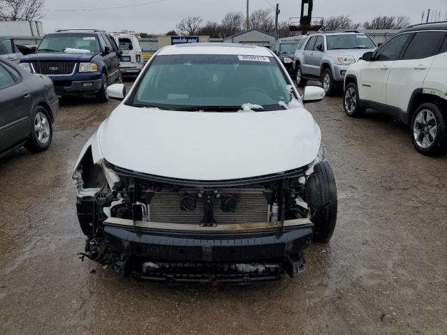 1N4AL3AP5FC577600 - 2015 NISSAN ALTIMA 2.5 WHITE photo 5