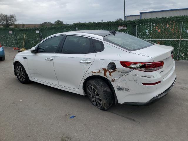 5XXGT4L34KG322340 - 2019 KIA OPTIMA LX WHITE photo 2