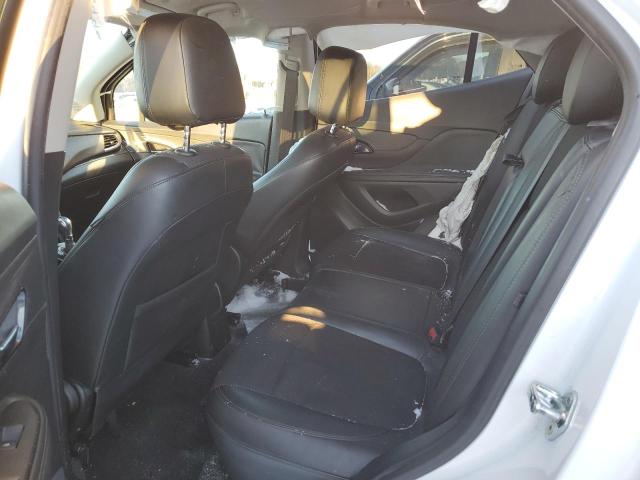 LRBCJASB9KY000693 - 2019 BUICK ENCORE PREFERRED WHITE photo 10