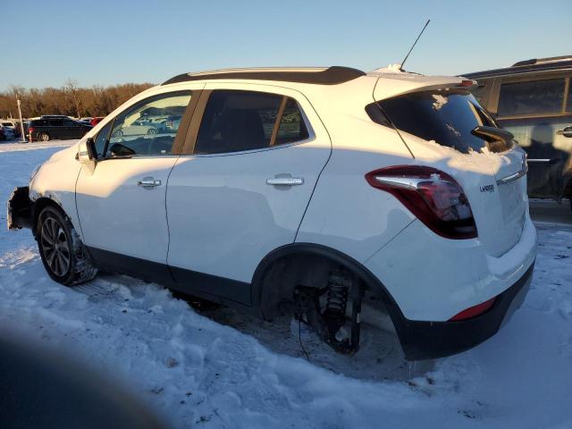 LRBCJASB9KY000693 - 2019 BUICK ENCORE PREFERRED WHITE photo 2