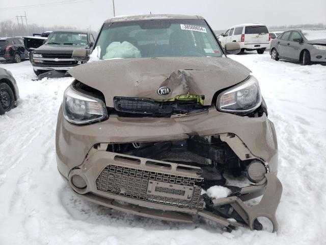 KNDJN2A2XG7282442 - 2016 KIA SOUL BROWN photo 5