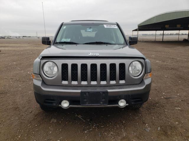 1C4NJRFB6DD180888 - 2013 JEEP PATRIOT LATITUDE GRAY photo 5