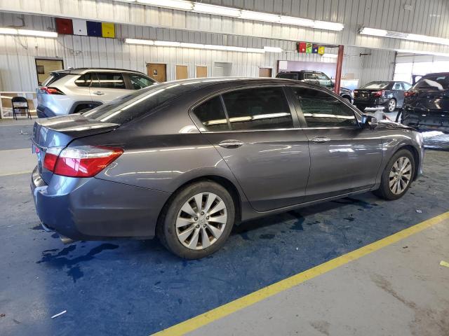 1HGCR2F71FA159262 - 2015 HONDA ACCORD EX SILVER photo 3