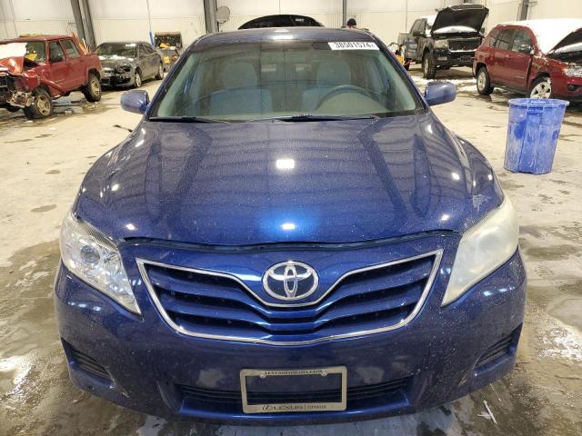 4T4BF3EK7BR102542 - 2011 TOYOTA CAMRY BASE BLUE photo 5