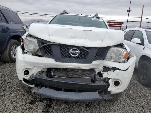 1N6AD0EV1HN721047 - 2017 NISSAN FRONTIER S WHITE photo 5