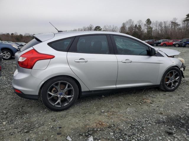 1FADP3K26EL233017 - 2014 FORD FOCUS SE SILVER photo 3