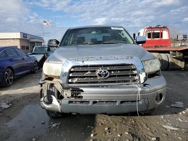 5TBEV58167S457204 - 2007 TOYOTA TUNDRA CREWMAX LIMITED SILVER photo 5