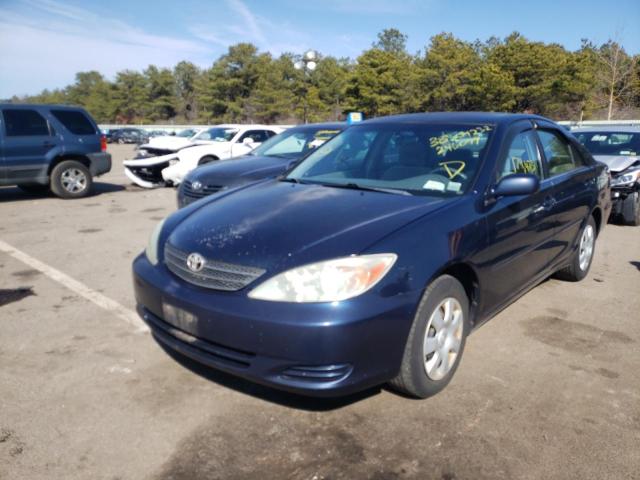 4T1BE32K43U243099 - 2003 TOYOTA CAMRY LE BLUE photo 2