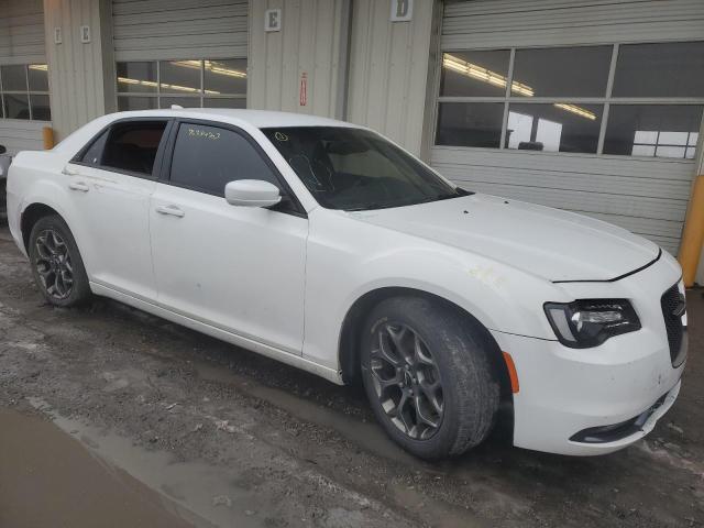 2C3CCAGG3GH182834 - 2016 CHRYSLER 300 S WHITE photo 4