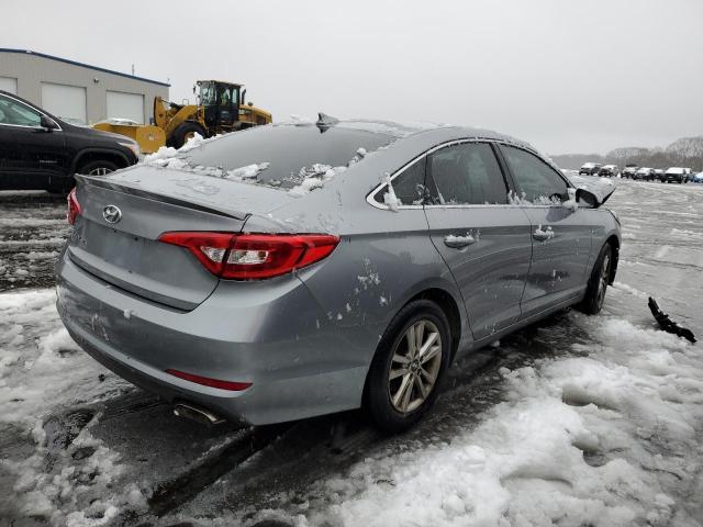 5NPE24AF2HH464416 - 2017 HYUNDAI SONATA SE SILVER photo 3