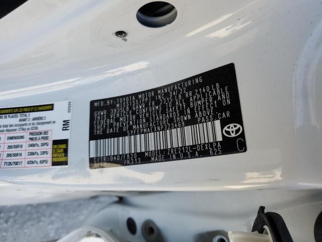 5YFEPMAEXNP323469 - 2022 TOYOTA COROLLA LE WHITE photo 13