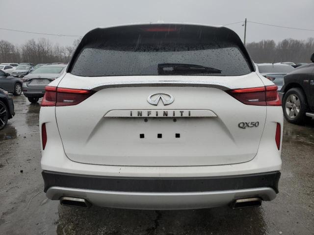 3PCAJ5M38KF104856 - 2019 INFINITI QX50 ESSENTIAL WHITE photo 6