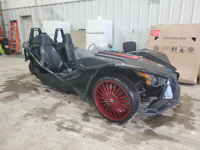 57XAAPFAXH8124405 - 2017 POLARIS SLINGSHOT BLACK photo 4