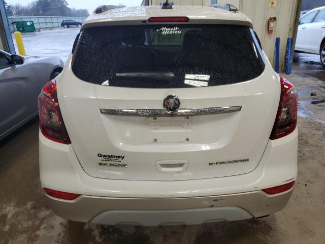 KL4CJASB4JB567102 - 2018 BUICK ENCORE PREFERRED WHITE photo 6