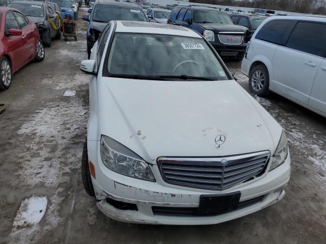 WDDGF5EB0AR092301 - 2010 MERCEDES-BENZ C 300 WHITE photo 5