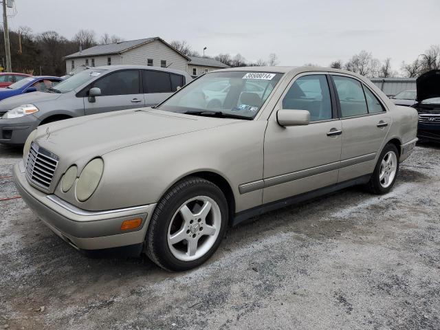 WDBJF55F3VA406450 - 1997 MERCEDES-BENZ E 320 BEIGE photo 1