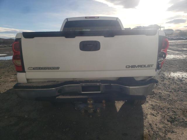 1GCGK13U35F953822 - 2005 CHEVROLET SILVERADO K1500 HEAVY DUTY WHITE photo 6