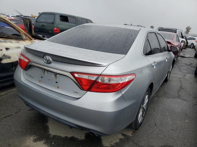 4T1BF1FK7GU535430 - 2016 TOYOTA CAMRY LE SILVER photo 3