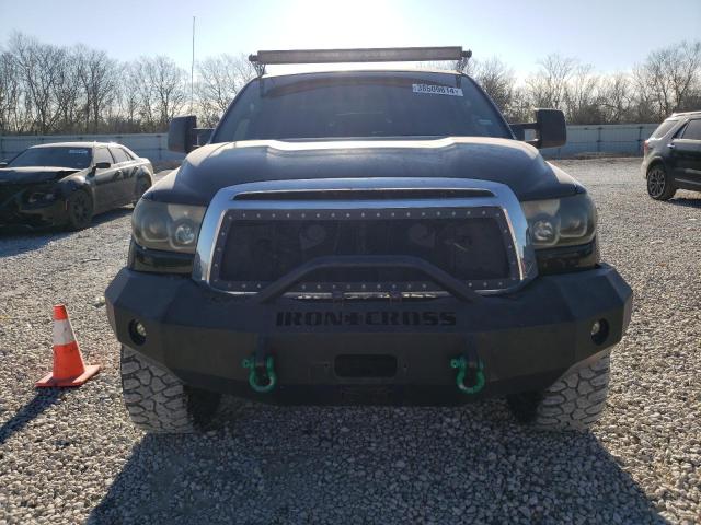 5TFEM5F13AX014412 - 2010 TOYOTA TUNDRA CREWMAX SR5 GREEN photo 5