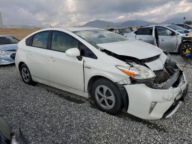 JTDKN3DUXE1822816 - 2014 TOYOTA PRIUS TWO TONE photo 4