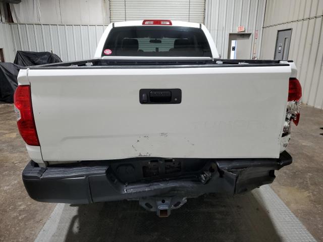 5TFRM5F18GX098690 - 2016 TOYOTA TUNDRA DOUBLE CAB SR/SR5 WHITE photo 6